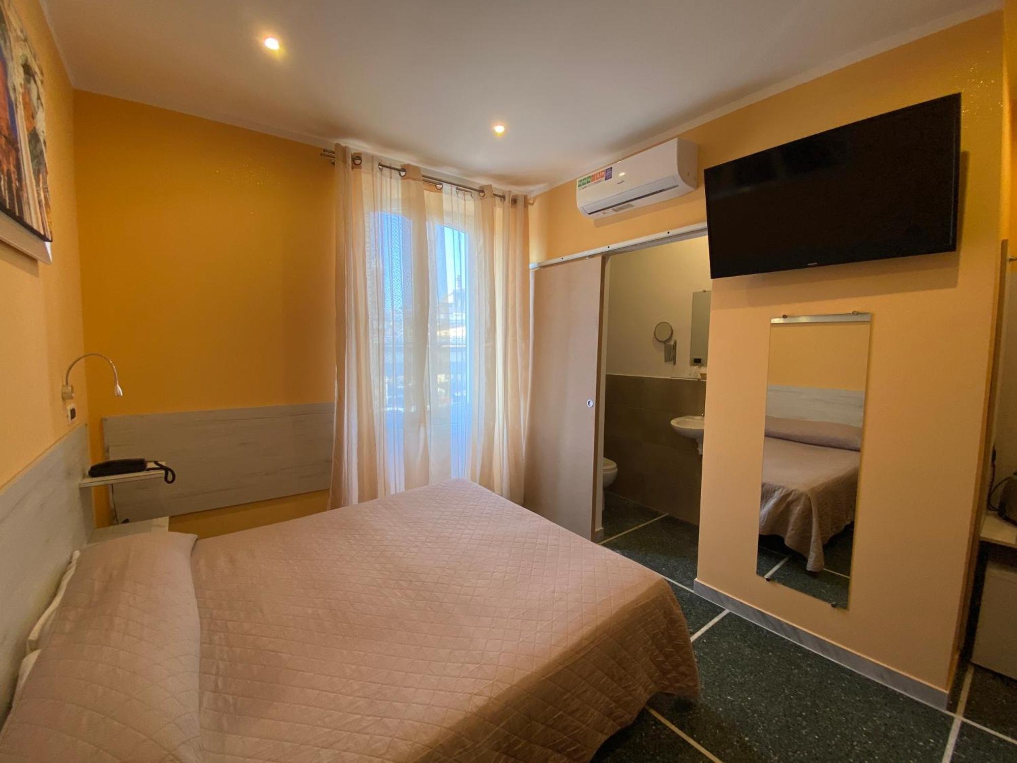 Albergo Parigi 热那亚 外观 照片