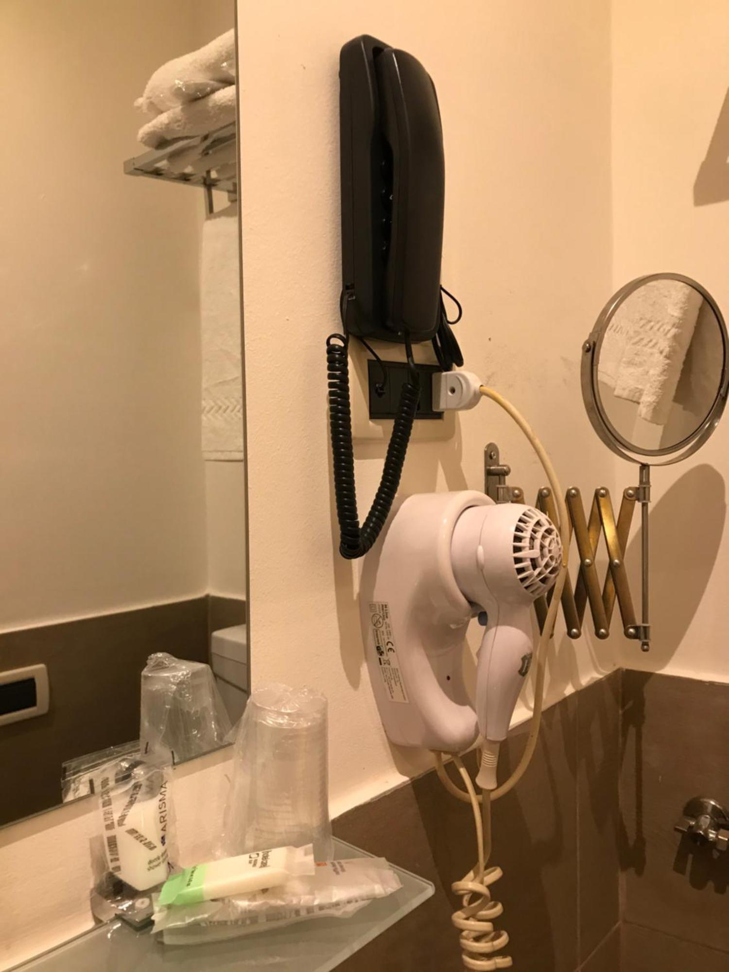 Albergo Parigi 热那亚 外观 照片
